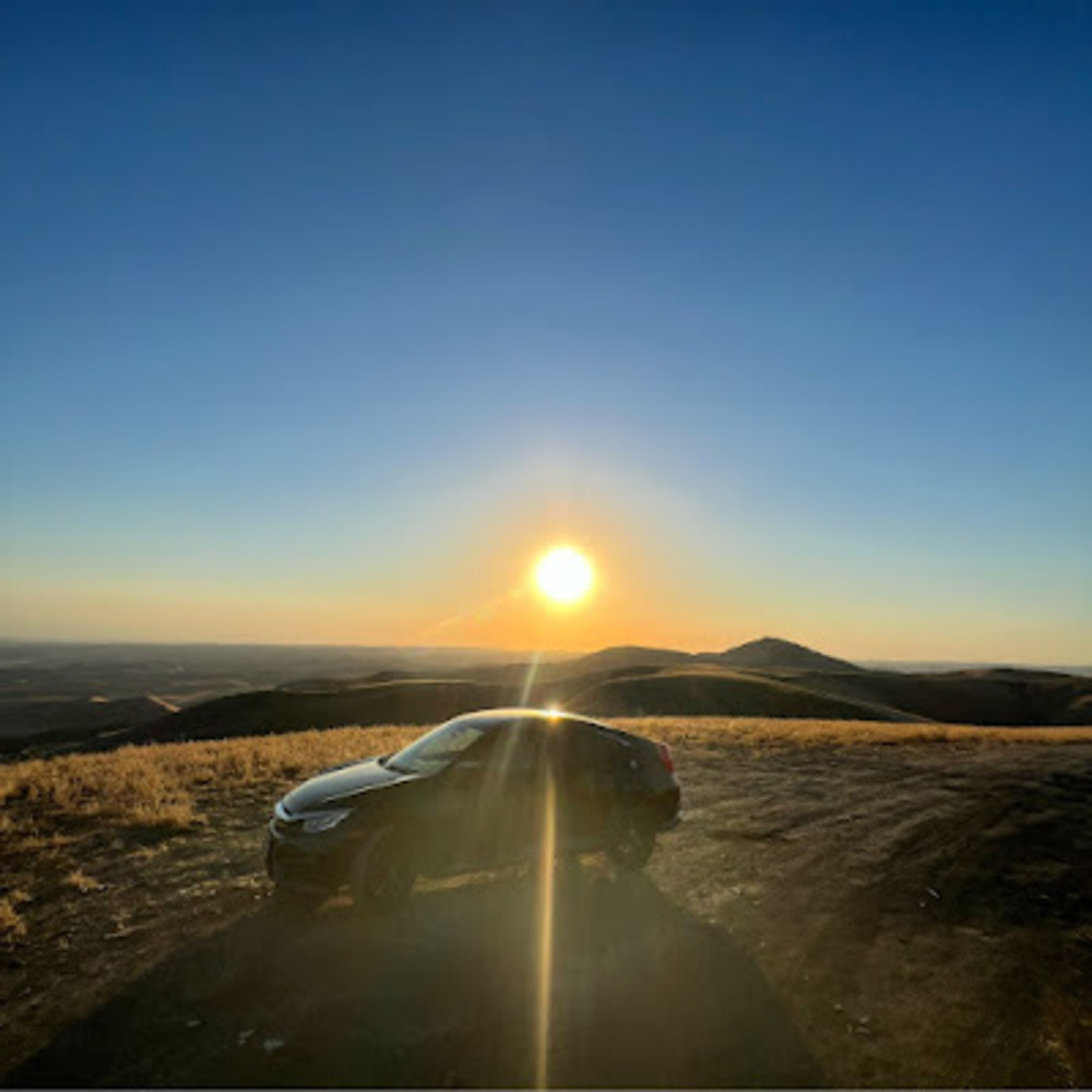 Meet your Posher, Quirino